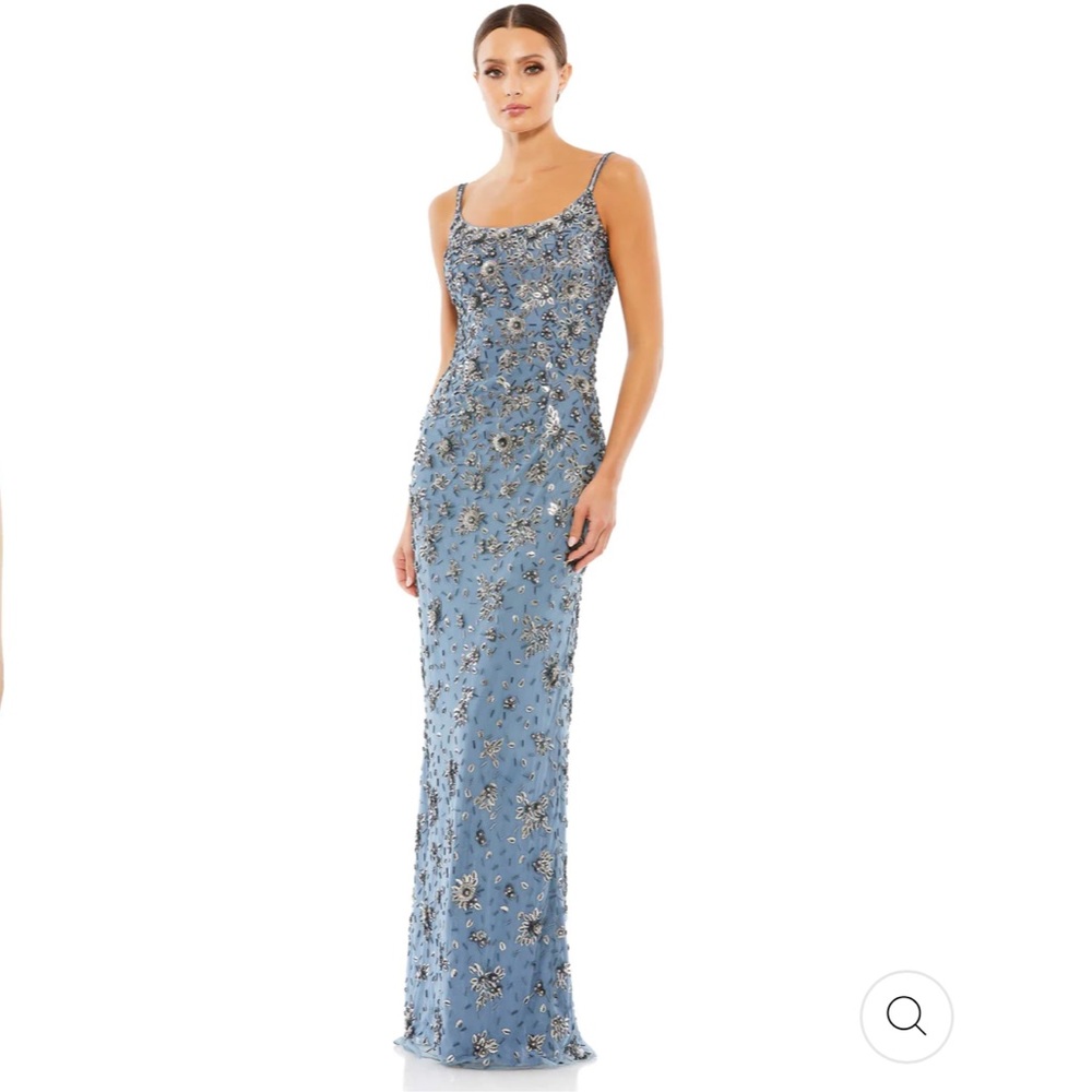 MAC DUGGAL FLORAL EMBELLISHED SCOOP NECK EVENING GOWN